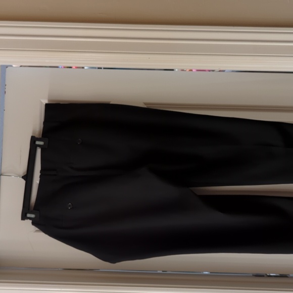 Cuffed black pants - Picture 4 of 4